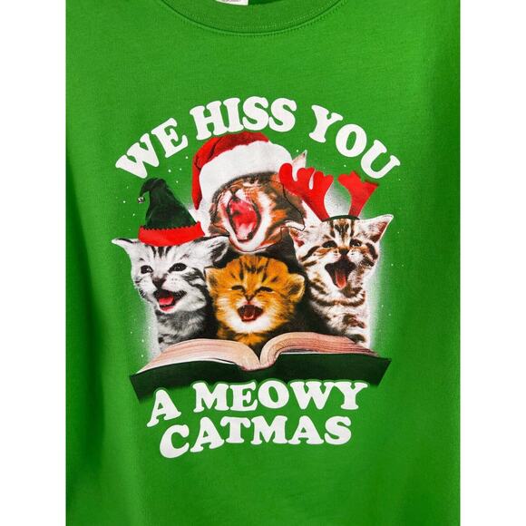 We Hiss You a Merry Christmas Sweatshirt Men's Size 2XL Green Singing Not Workin - Picture 2 of 7